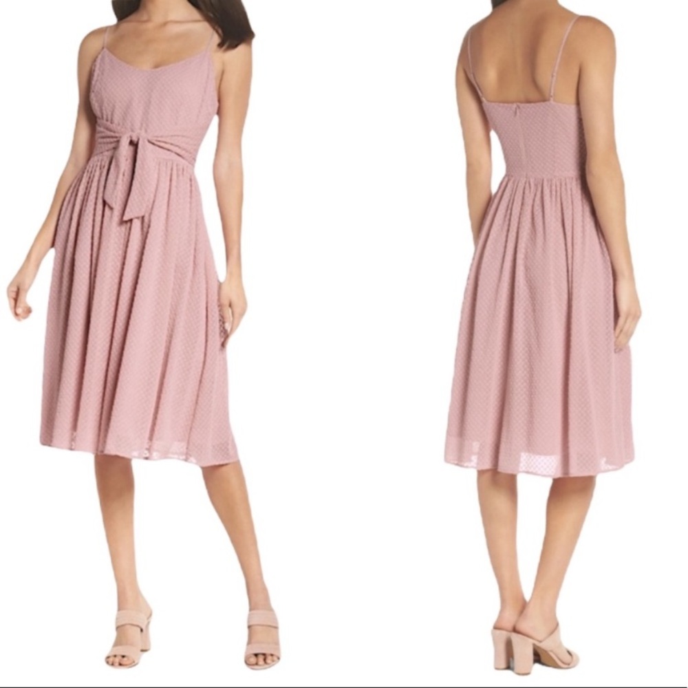 NWT BB Dakota take a bow fit and flare dress mauve rose midi dress size 8